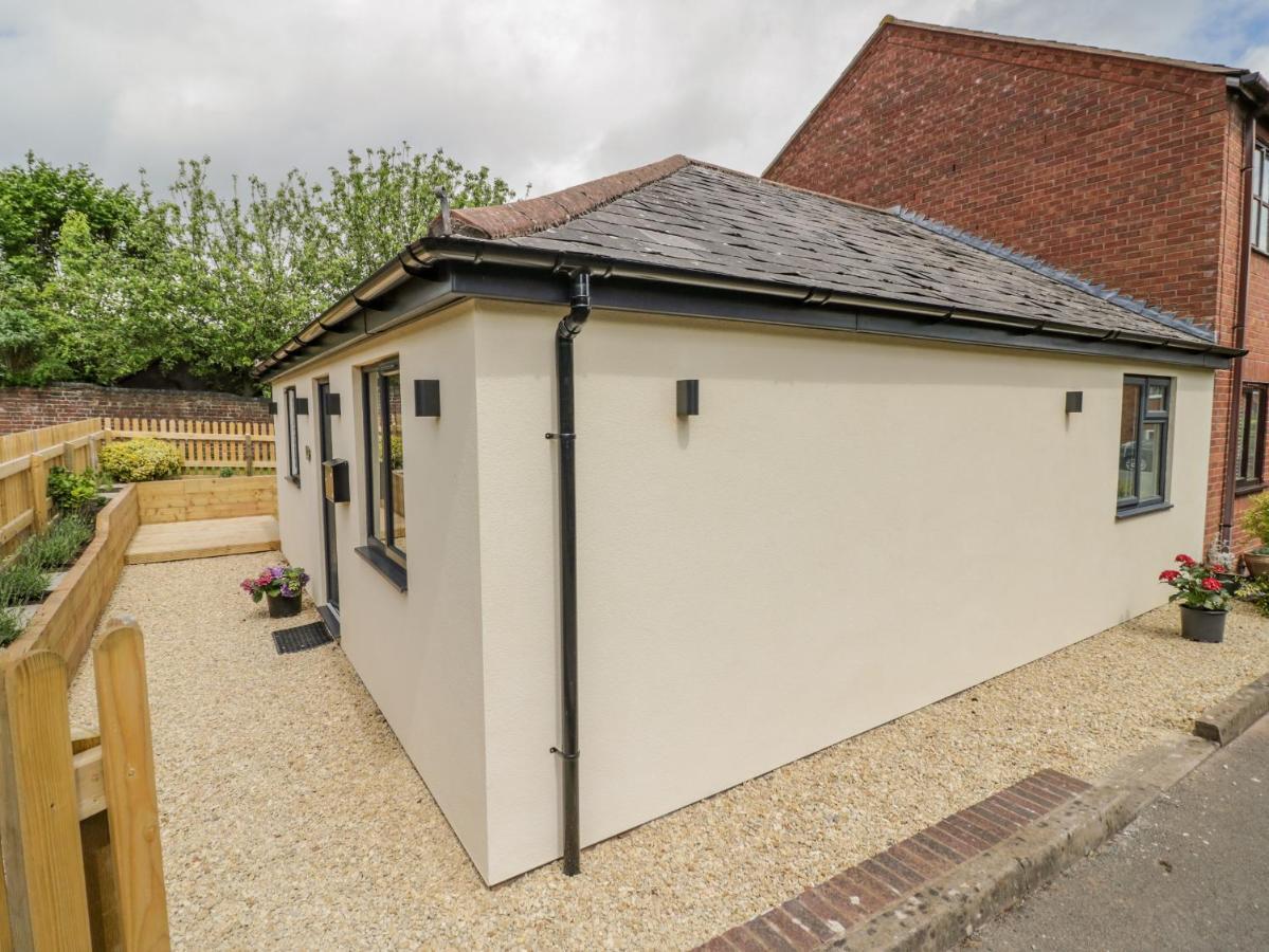 2 The Villa Ludlow Exterior photo